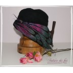 Chapeau femme noir, vert et mauve... en feutre artisanal et soie "Irland butterfly fairy"