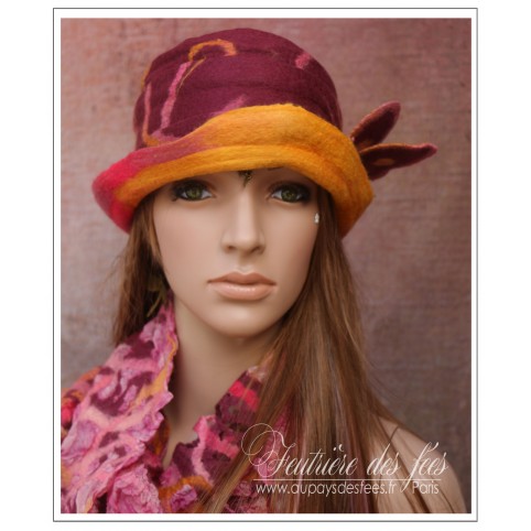 Chapeau femme rose et orangé en feutre artisanal teint à la main "Belwen"
