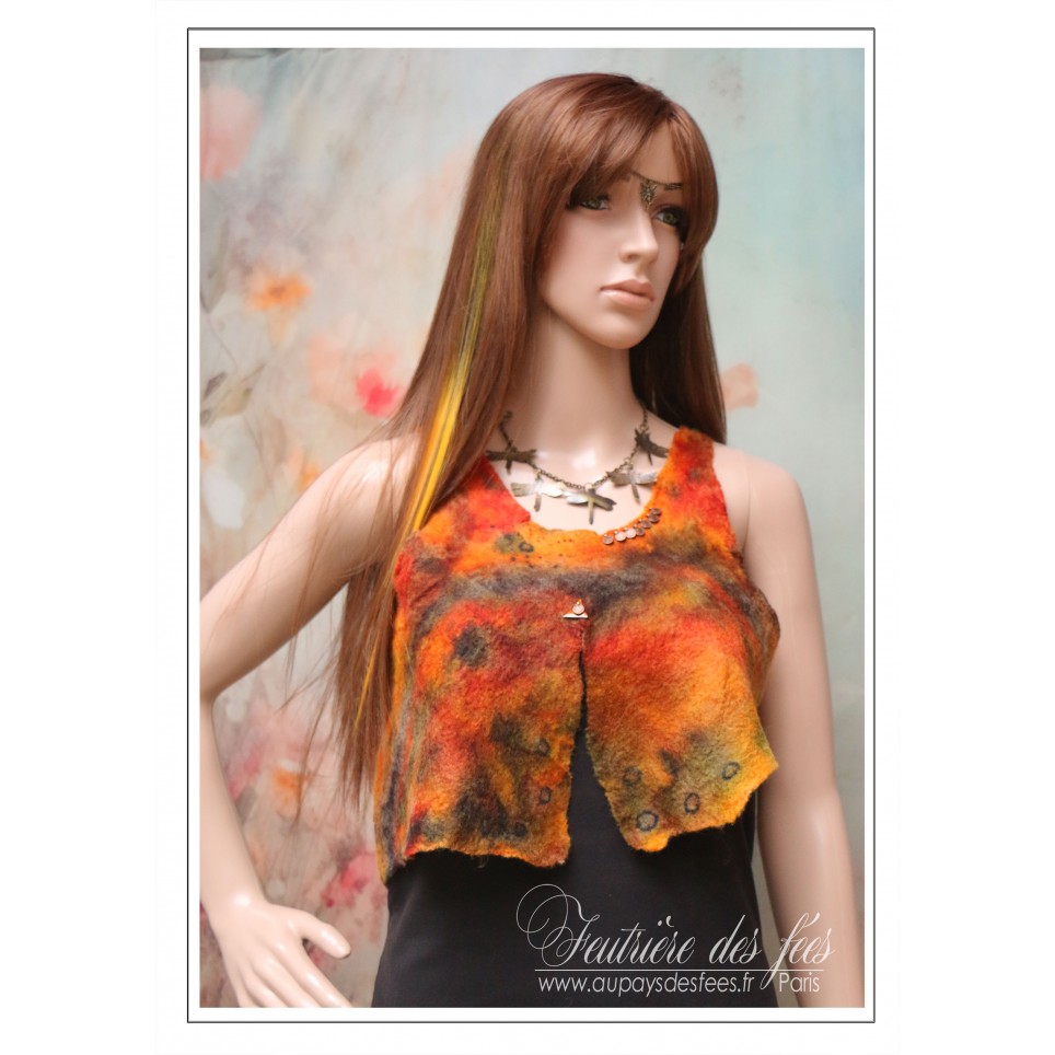 Top femme feutre artisanal teint à la main, ocre, orange et vert "Faëriel "